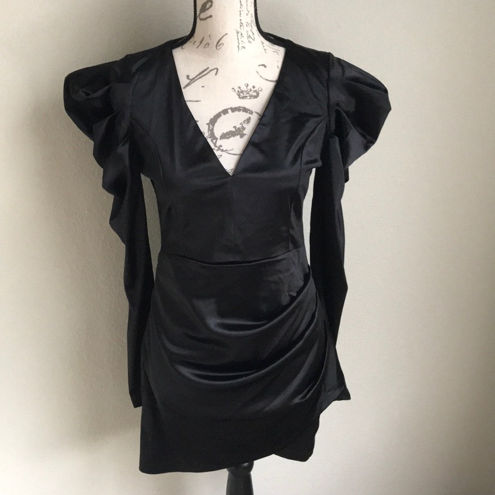 Black puff sleeve dress